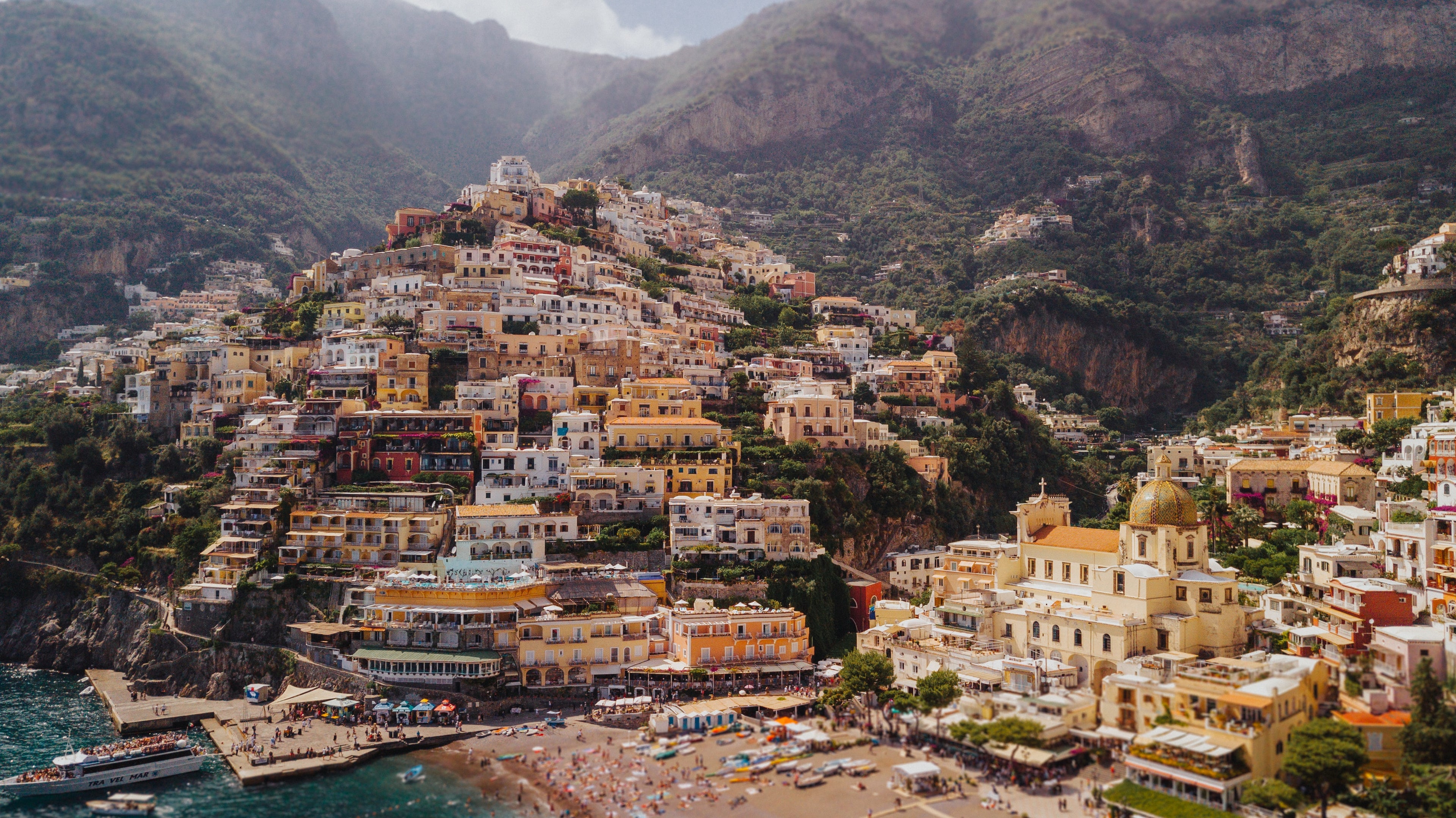 Discover Positano: Italy's Enchanting Coastal Village